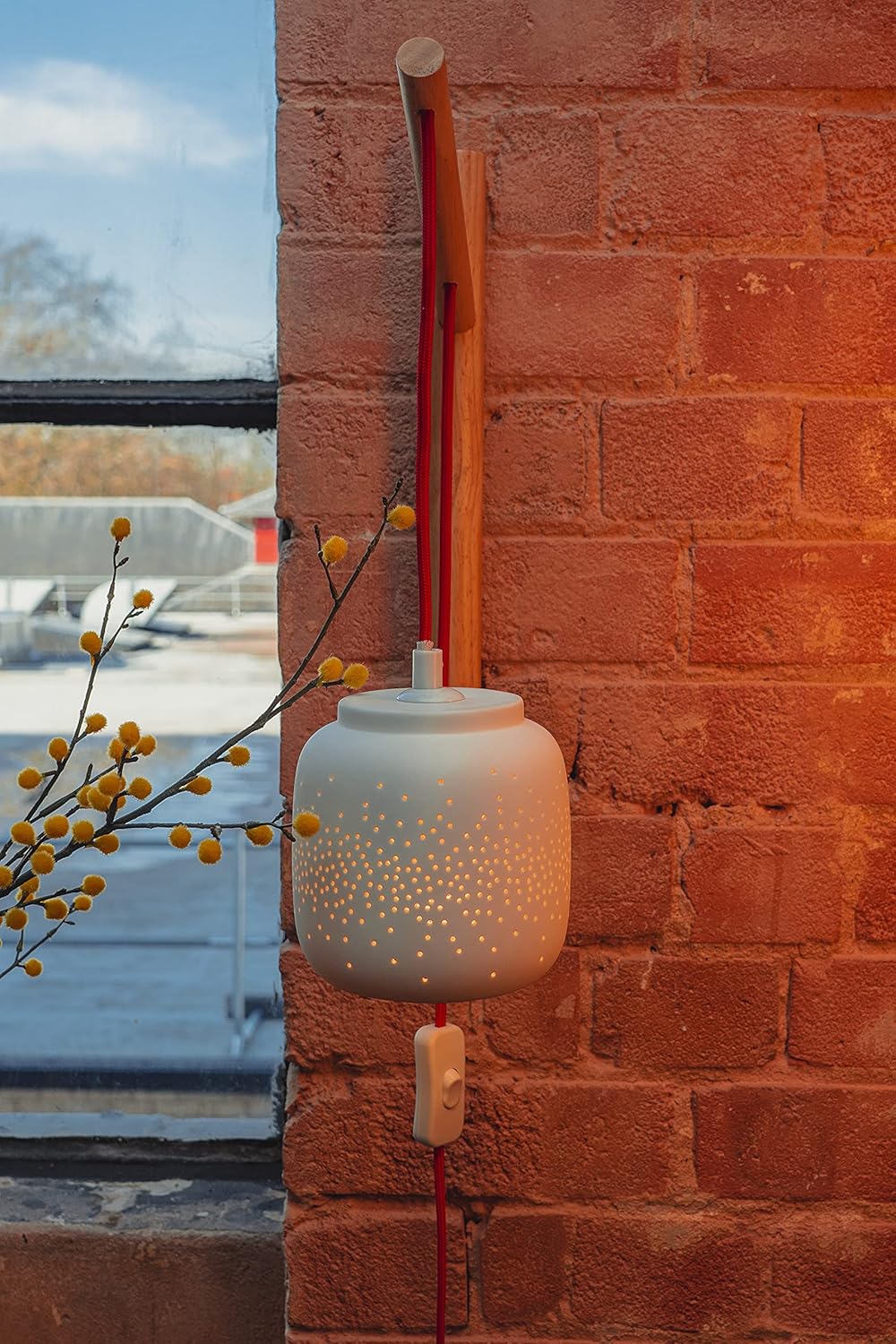 Adjustable Wall-Mounted Ceramic Lamp - Fireflies