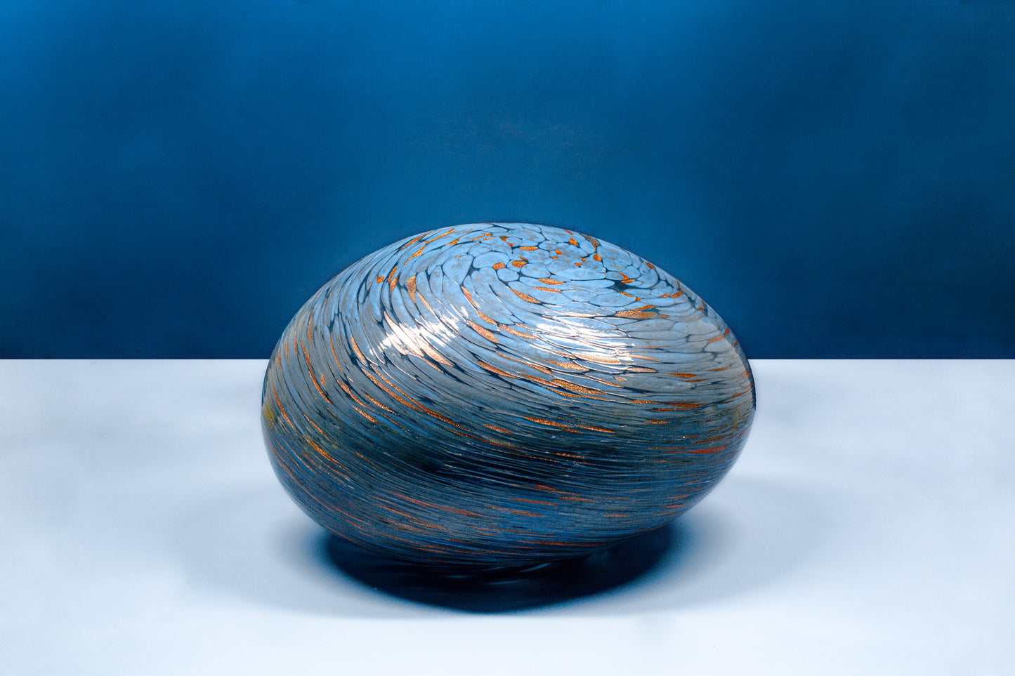 Aurum- HandBlown Glass Lamp - Pebble