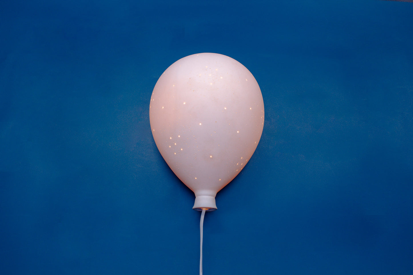 Balloon - Handmade Porcelain Lamp