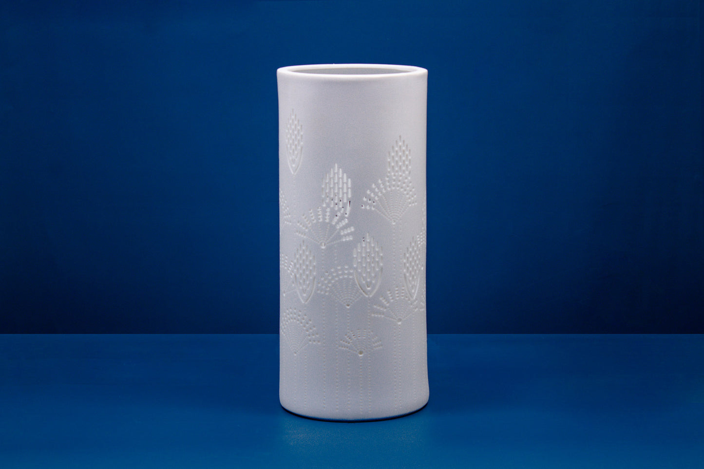 Handmade Vector Art Porcelain Column Lamp