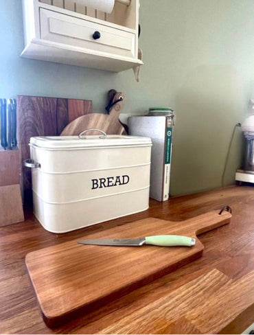 Center Handle Charcuterie board